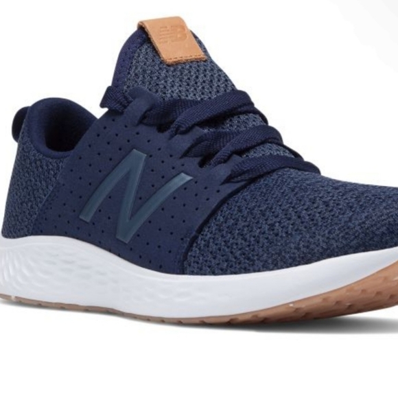 Women's new balance sneakers - Picture 2 of 4